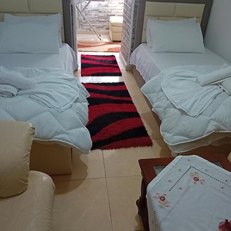 Olivia Guesthouse Gjirokastër Eksteriør bilde