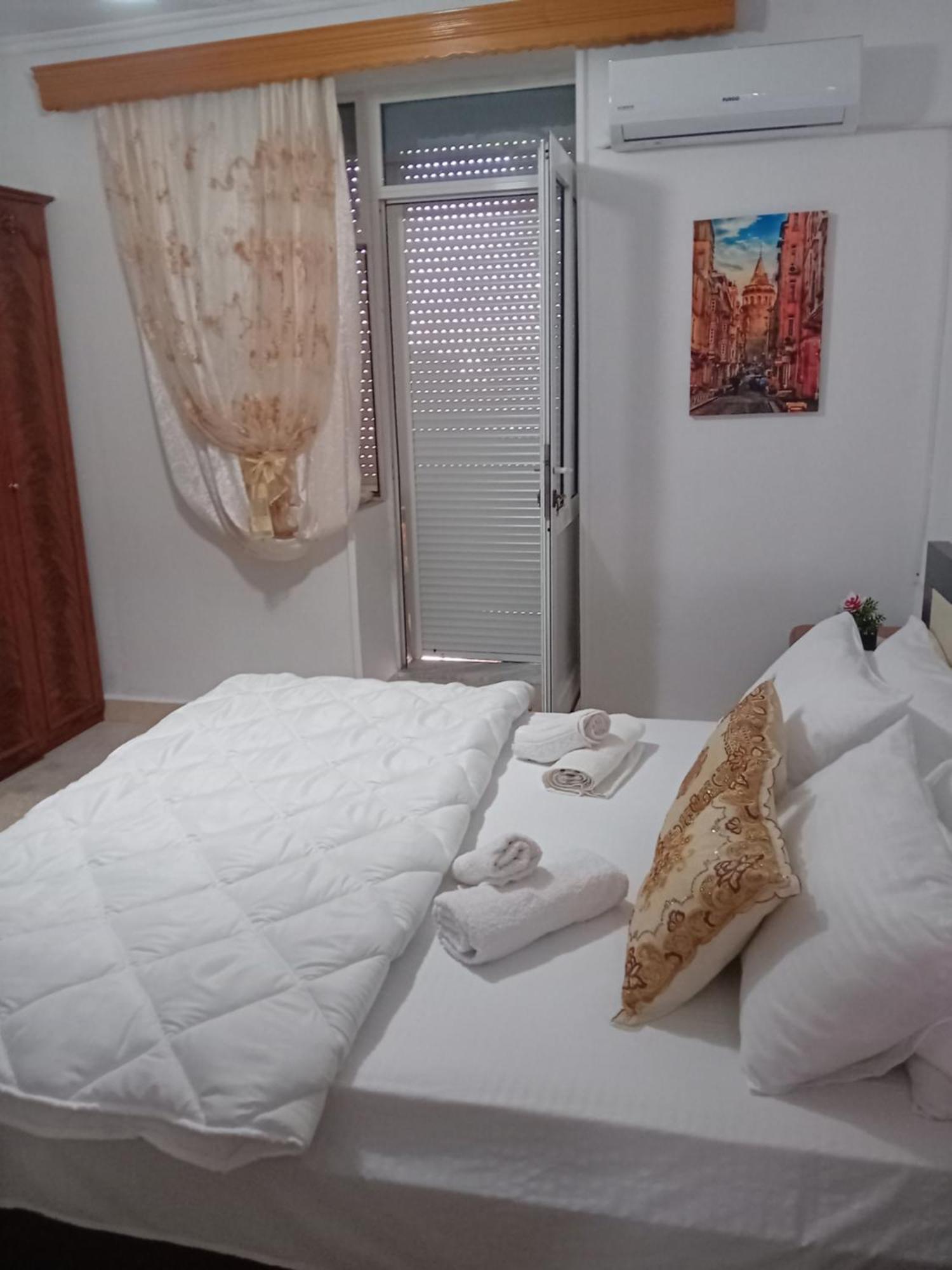 Olivia Guesthouse Gjirokastër Eksteriør bilde